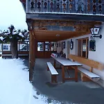 غاستوف إنجيلبيرغ * Scharnachtal